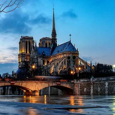 Comfort Suites Paris Appartement *